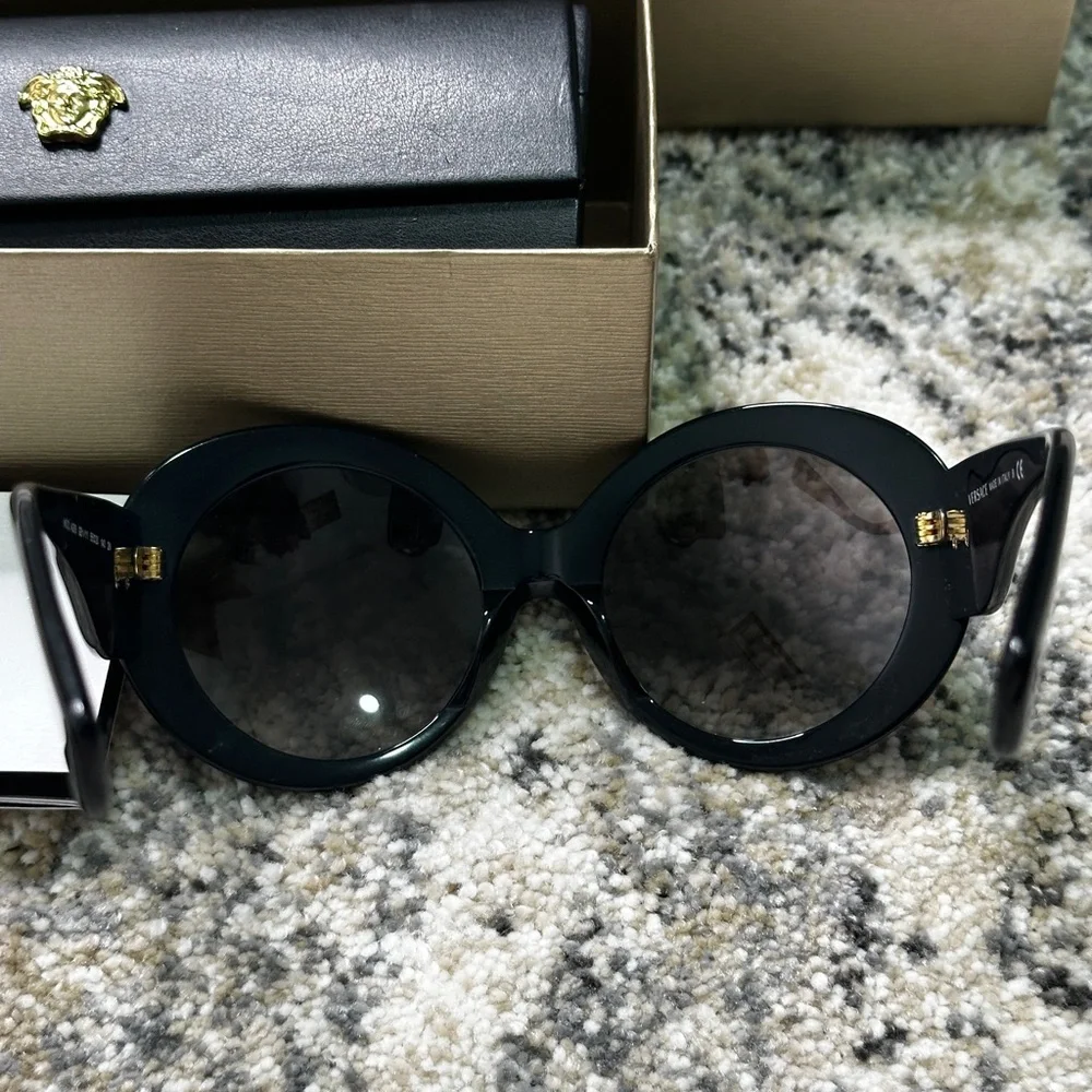 Versace Black Sunglasses with Gold Accent - Picture 6 of 9